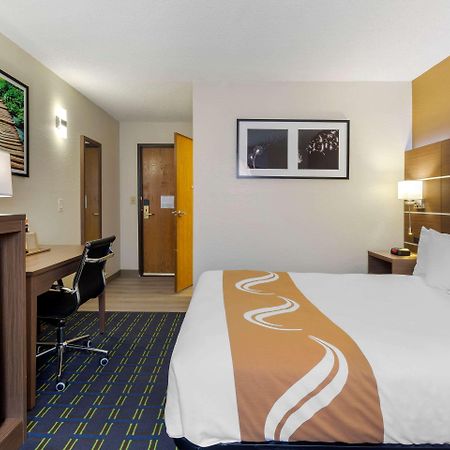Quality Inn Ли Экстерьер фото