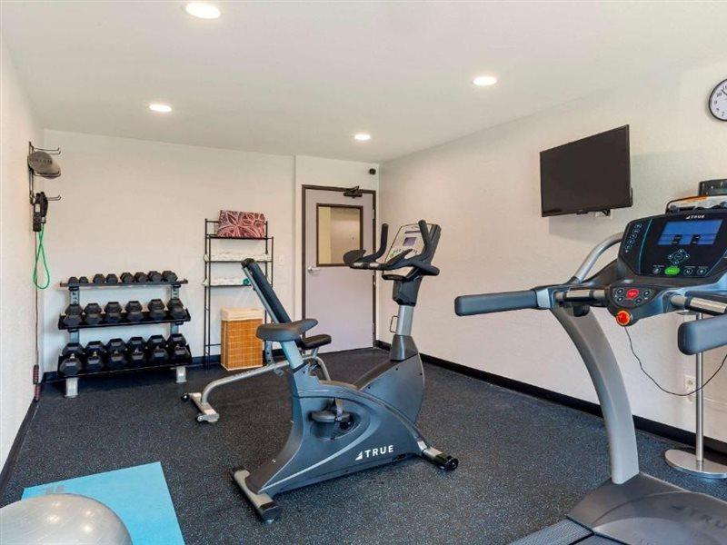 Quality Inn Ли Экстерьер фото
