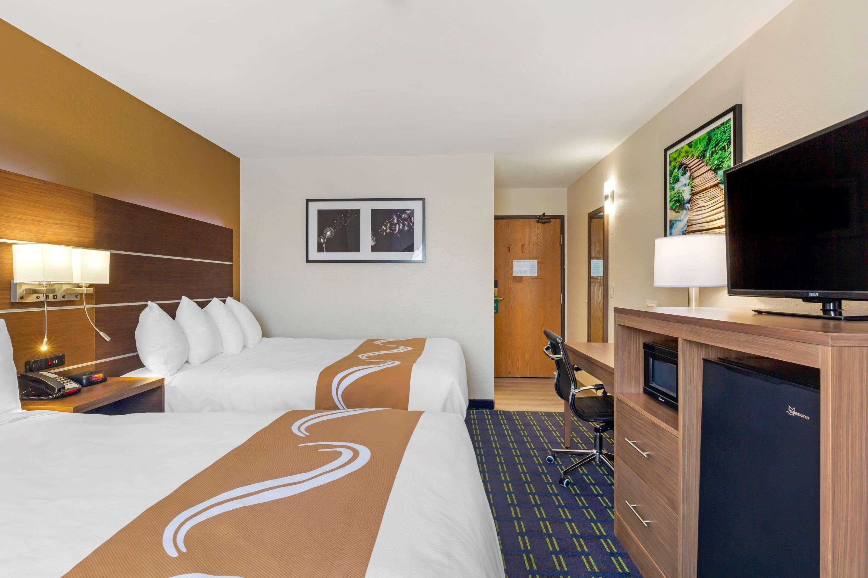 Quality Inn Ли Экстерьер фото