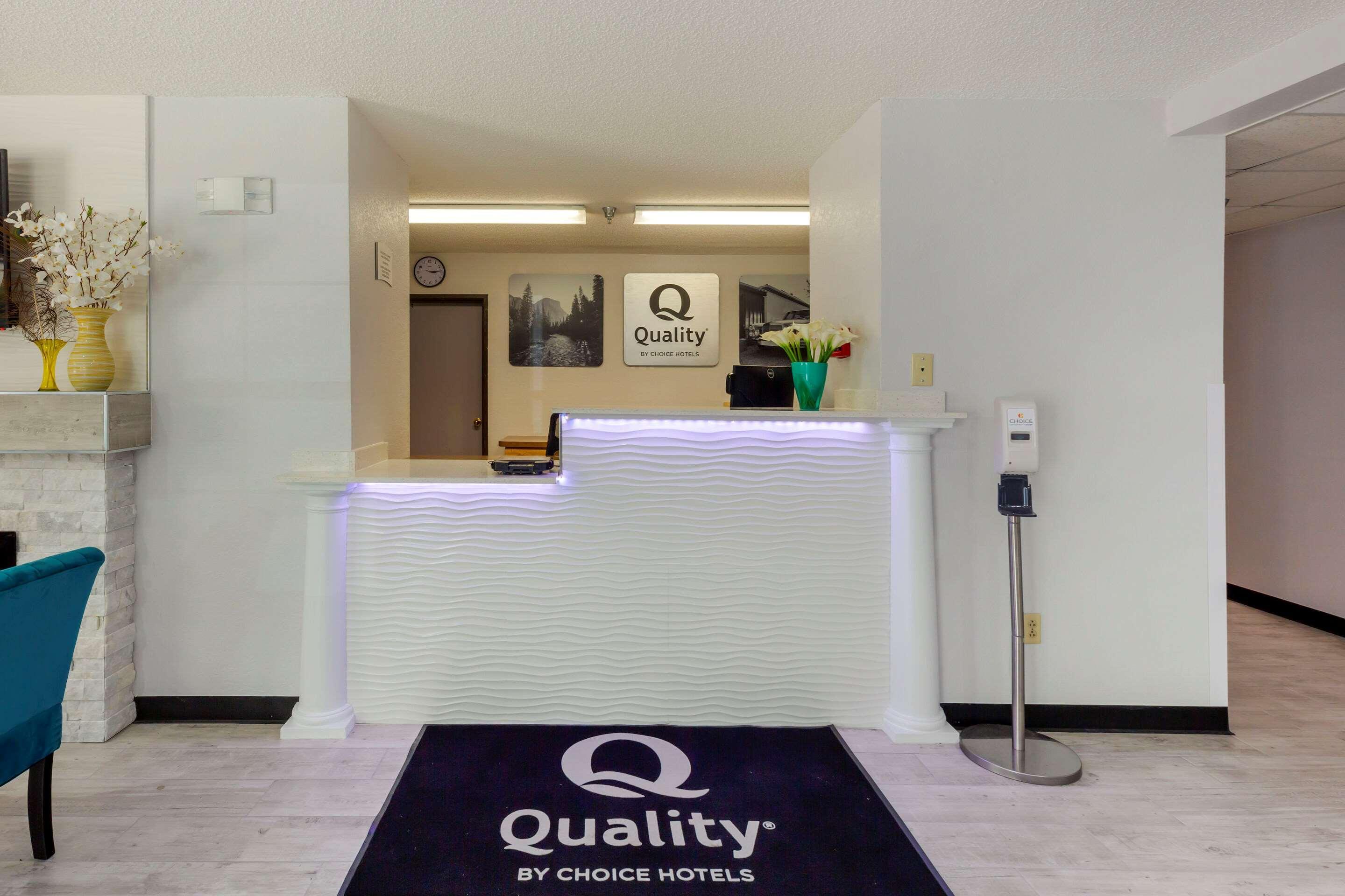 Quality Inn Ли Экстерьер фото