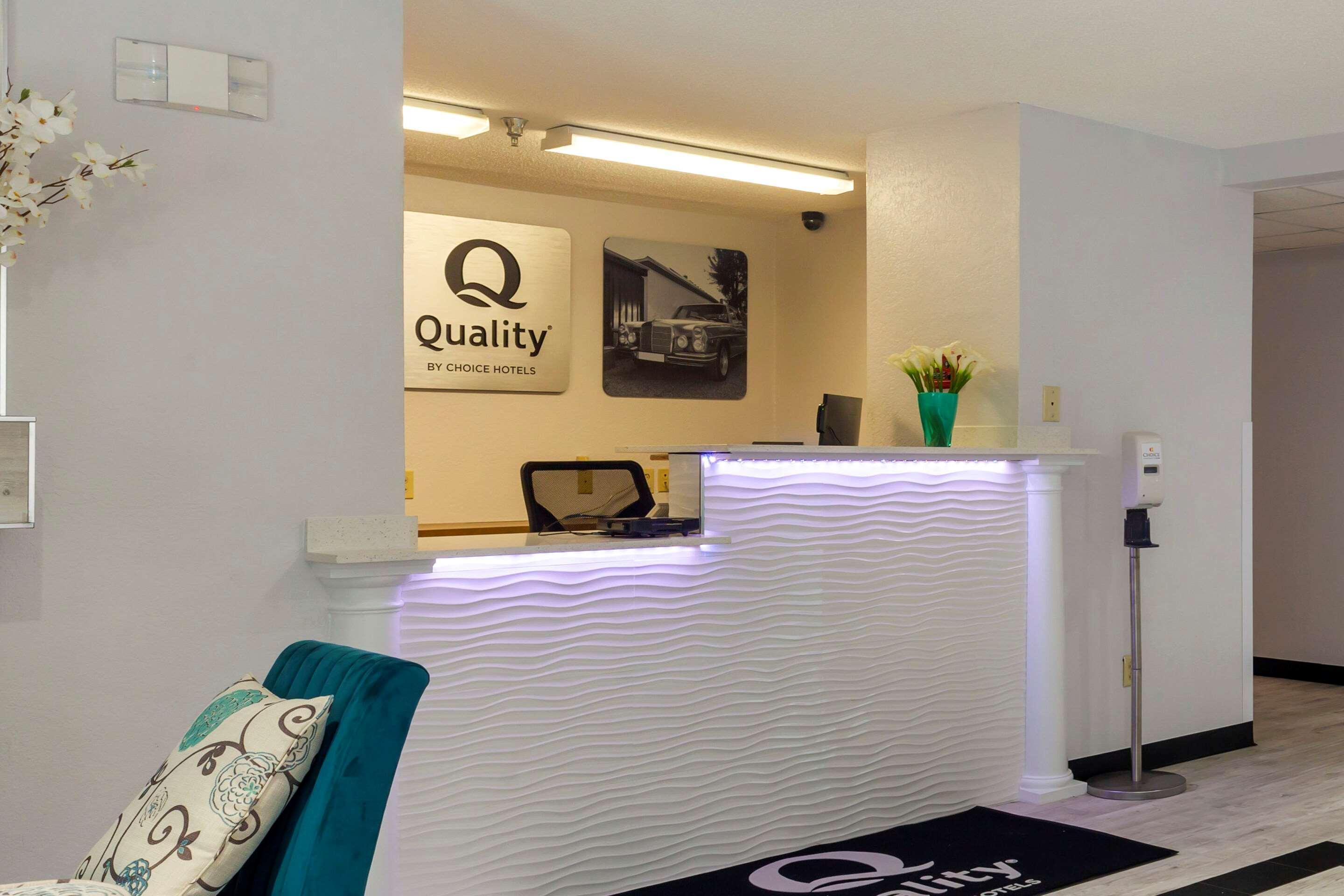 Quality Inn Ли Экстерьер фото